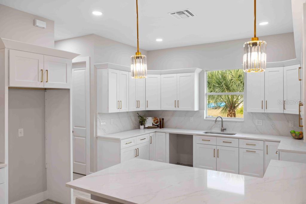 ROTONDA MEADOWS - Residential