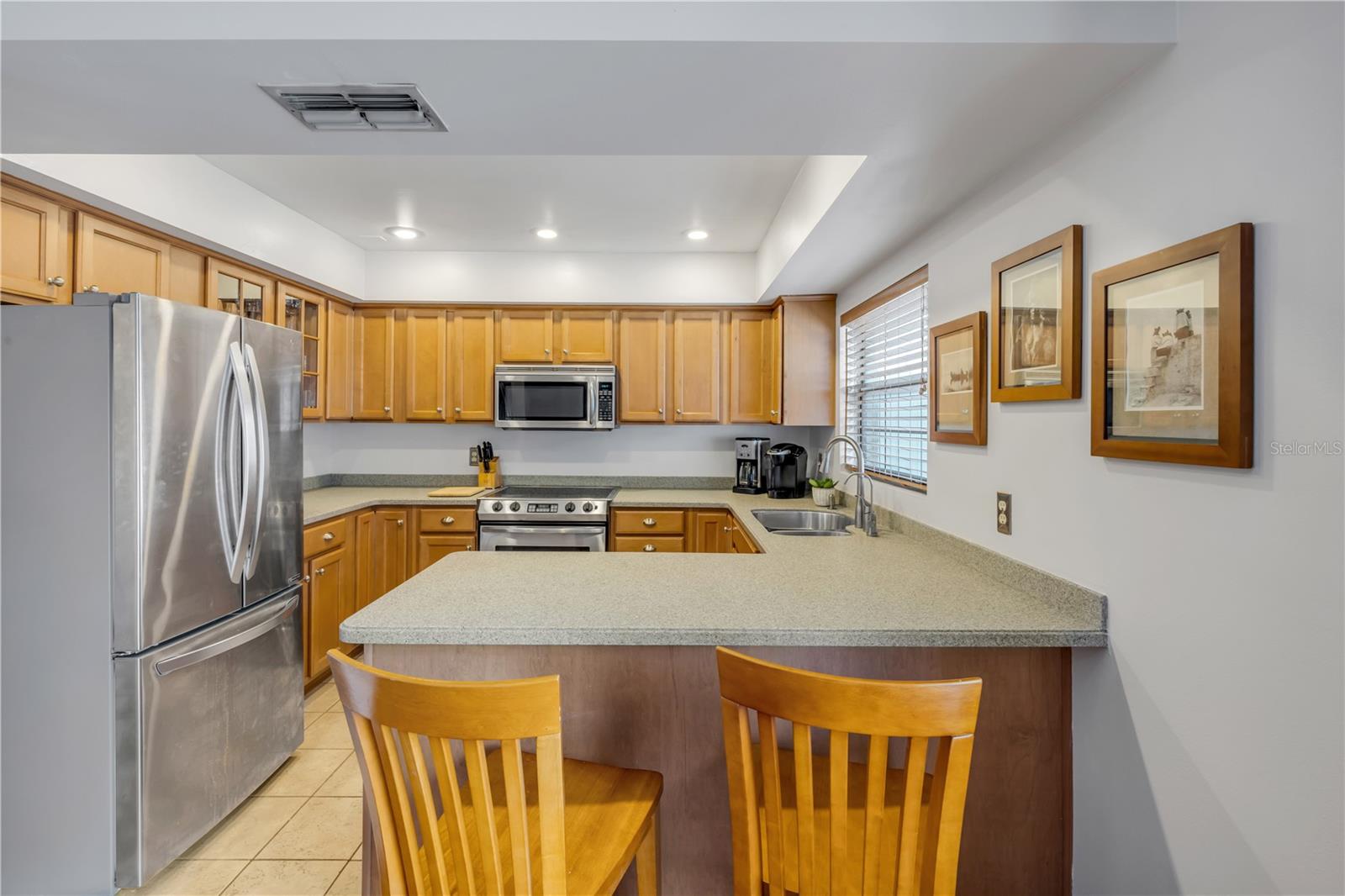 BOUGAINVILLA CONDO - Residential