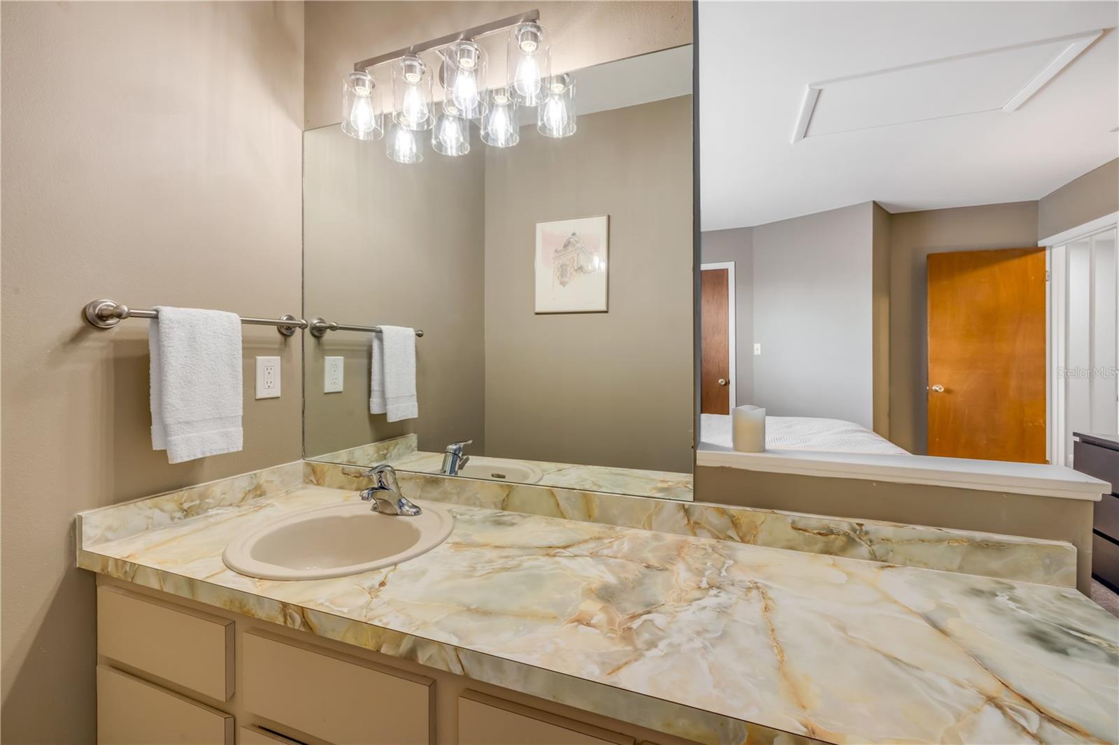 BOUGAINVILLA CONDO - Residential