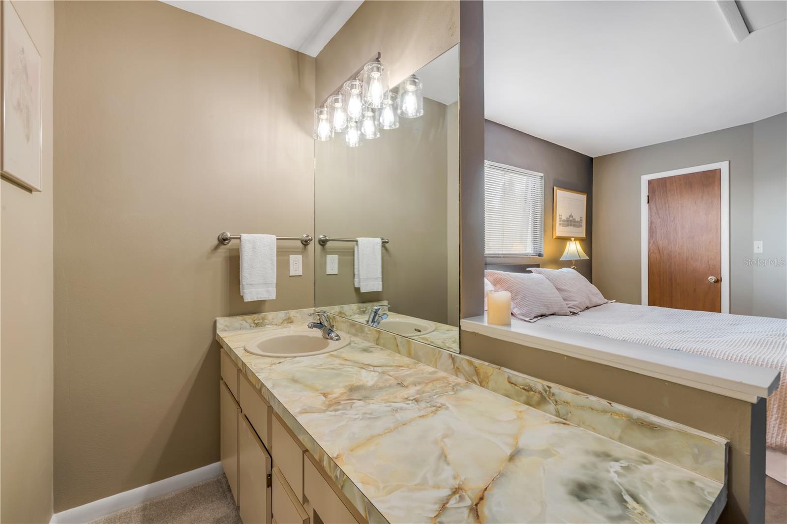 BOUGAINVILLA CONDO - Residential