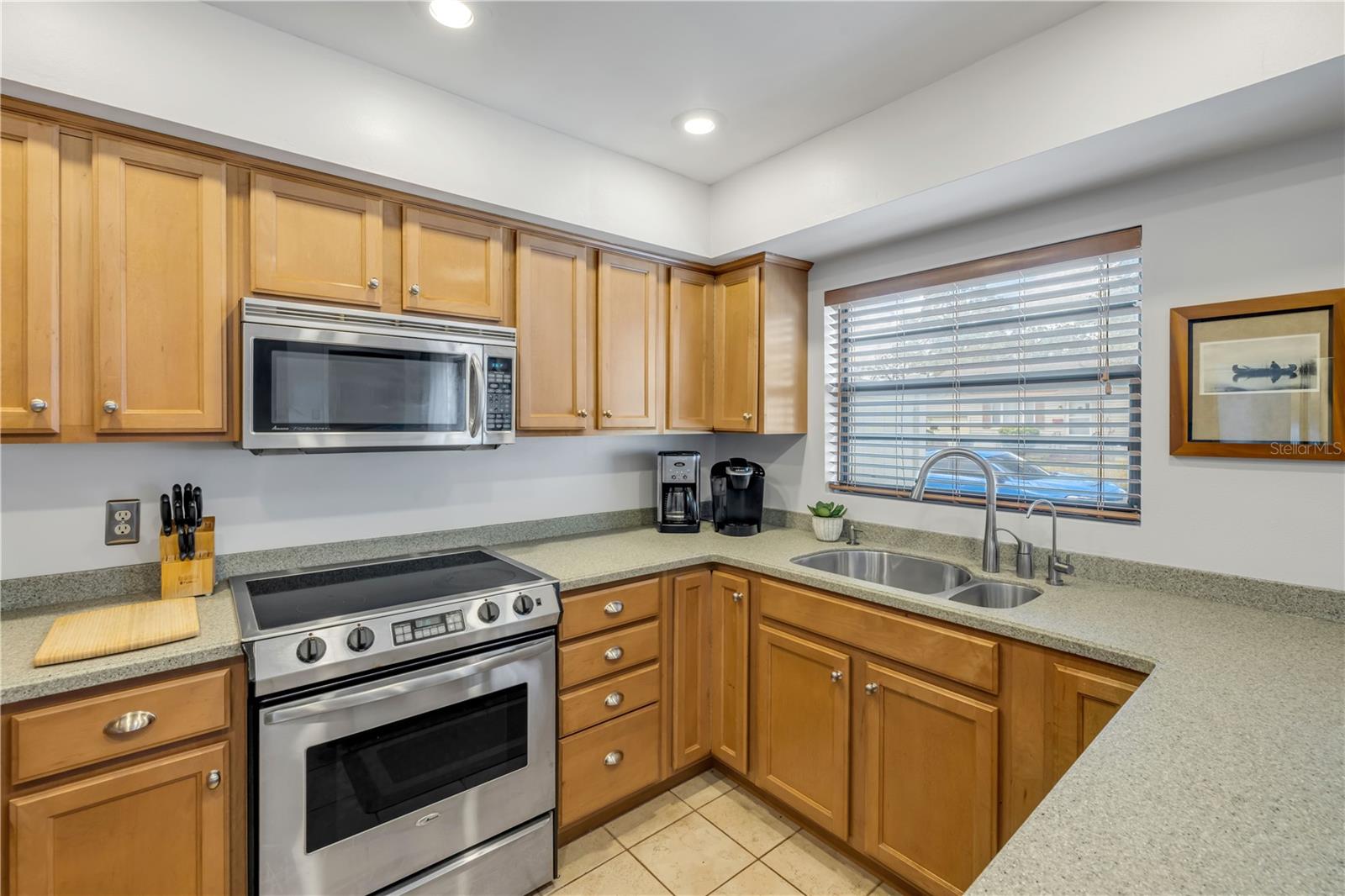 BOUGAINVILLA CONDO - Residential