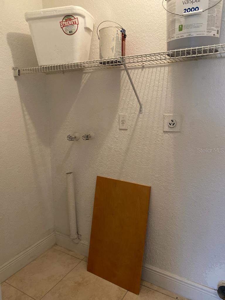 MILLENNIUM PALMS - Residential Lease