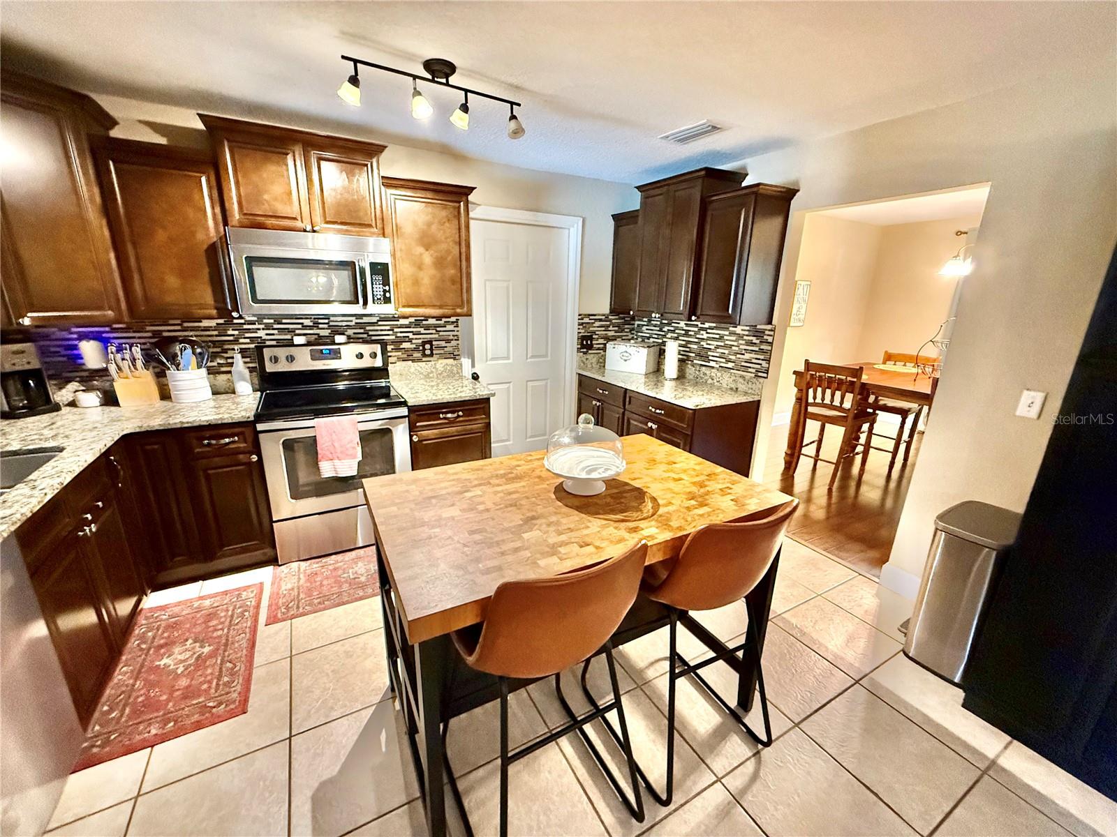 GIBSON PARK - Residential