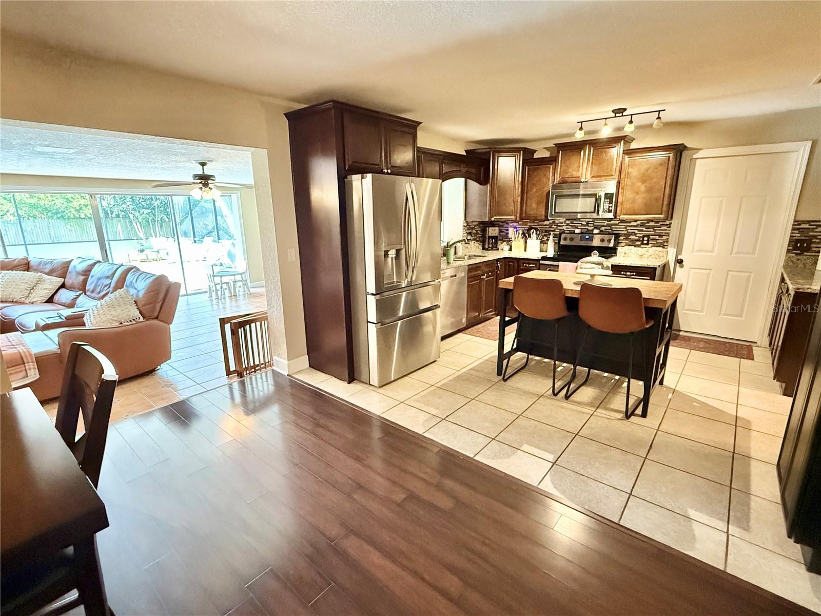 GIBSON PARK - Residential