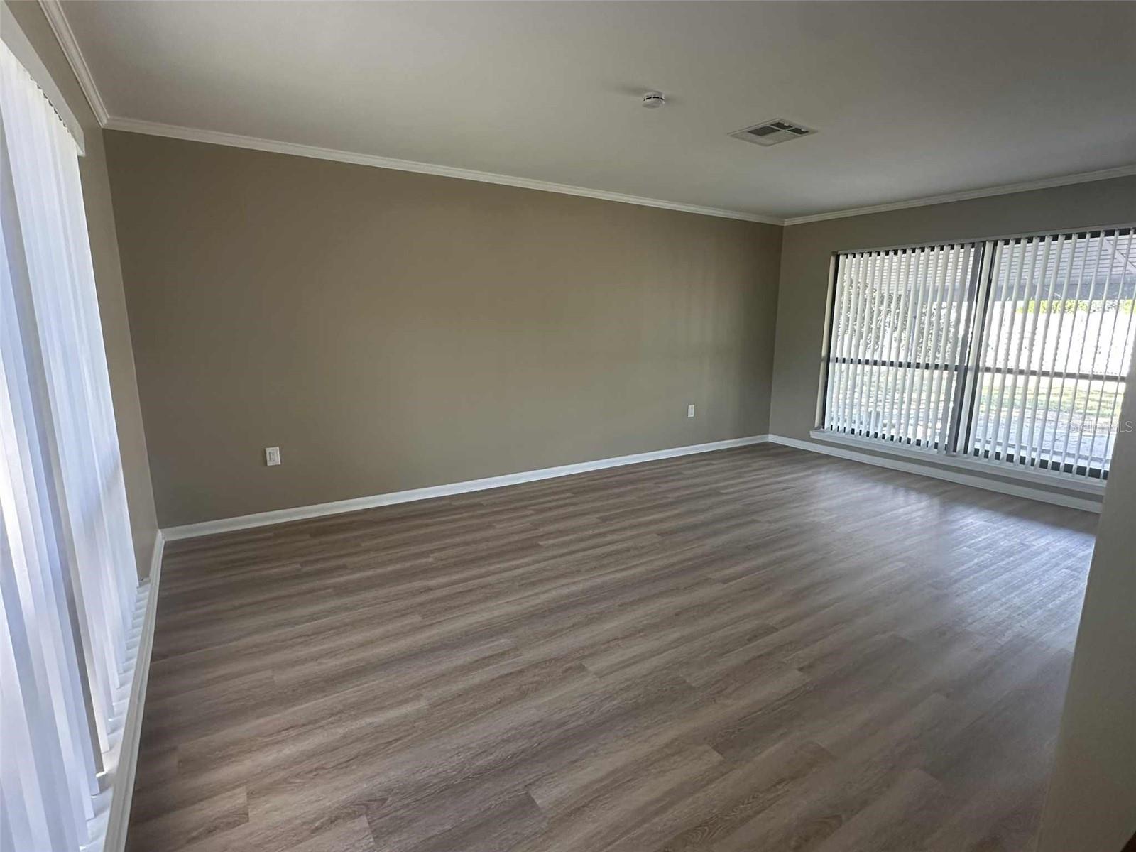 GUERNSEY ESTATES - Residential Lease