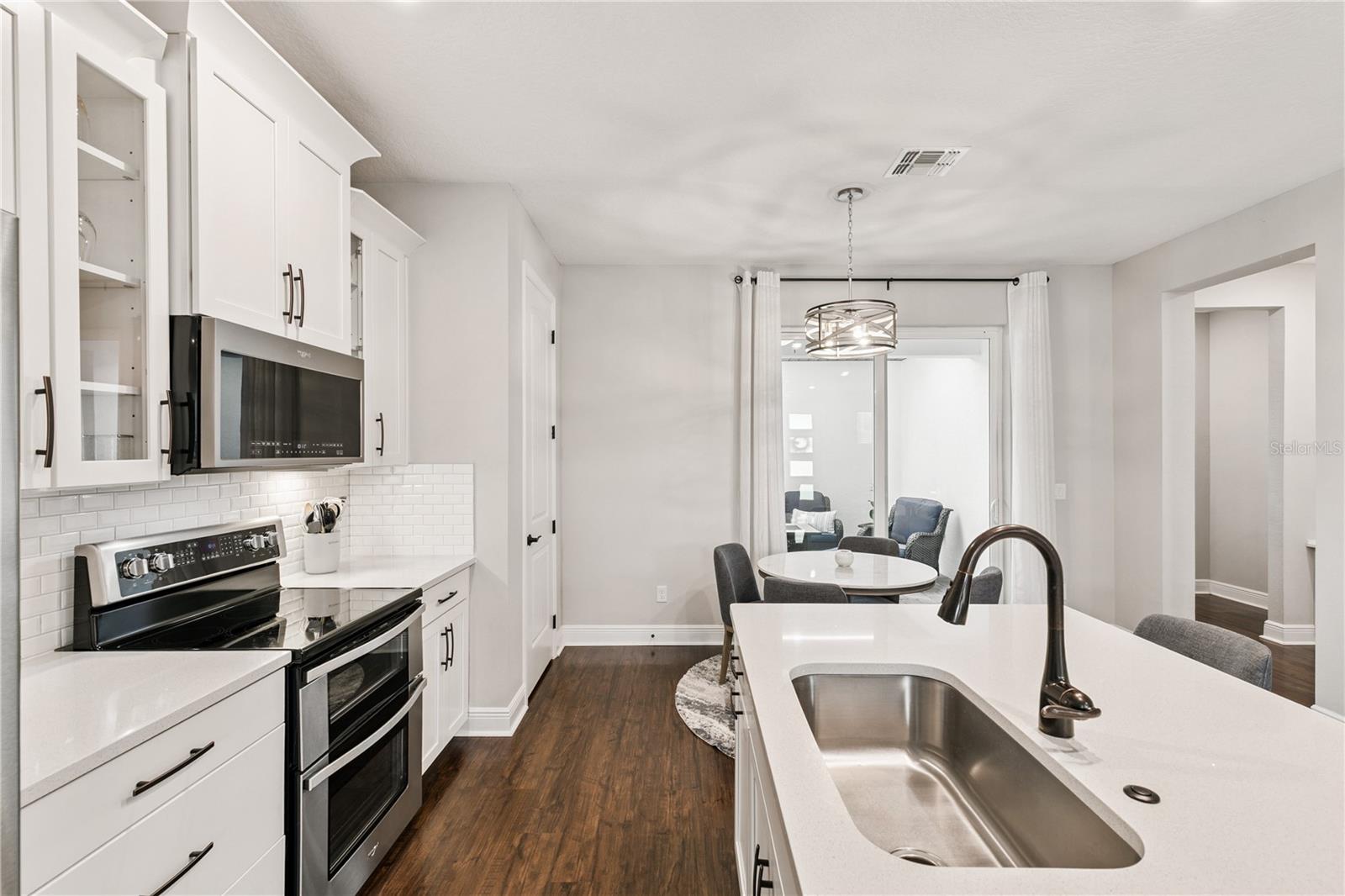 SAND LAKE SOUND - Residential