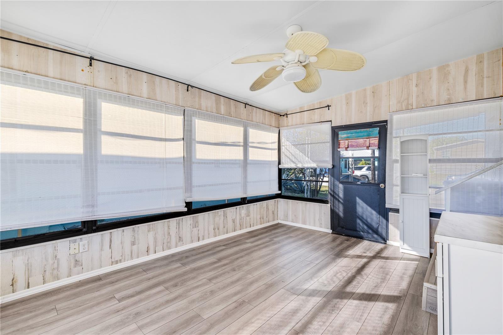 SOUTH WATERFRONT PARK - Residential