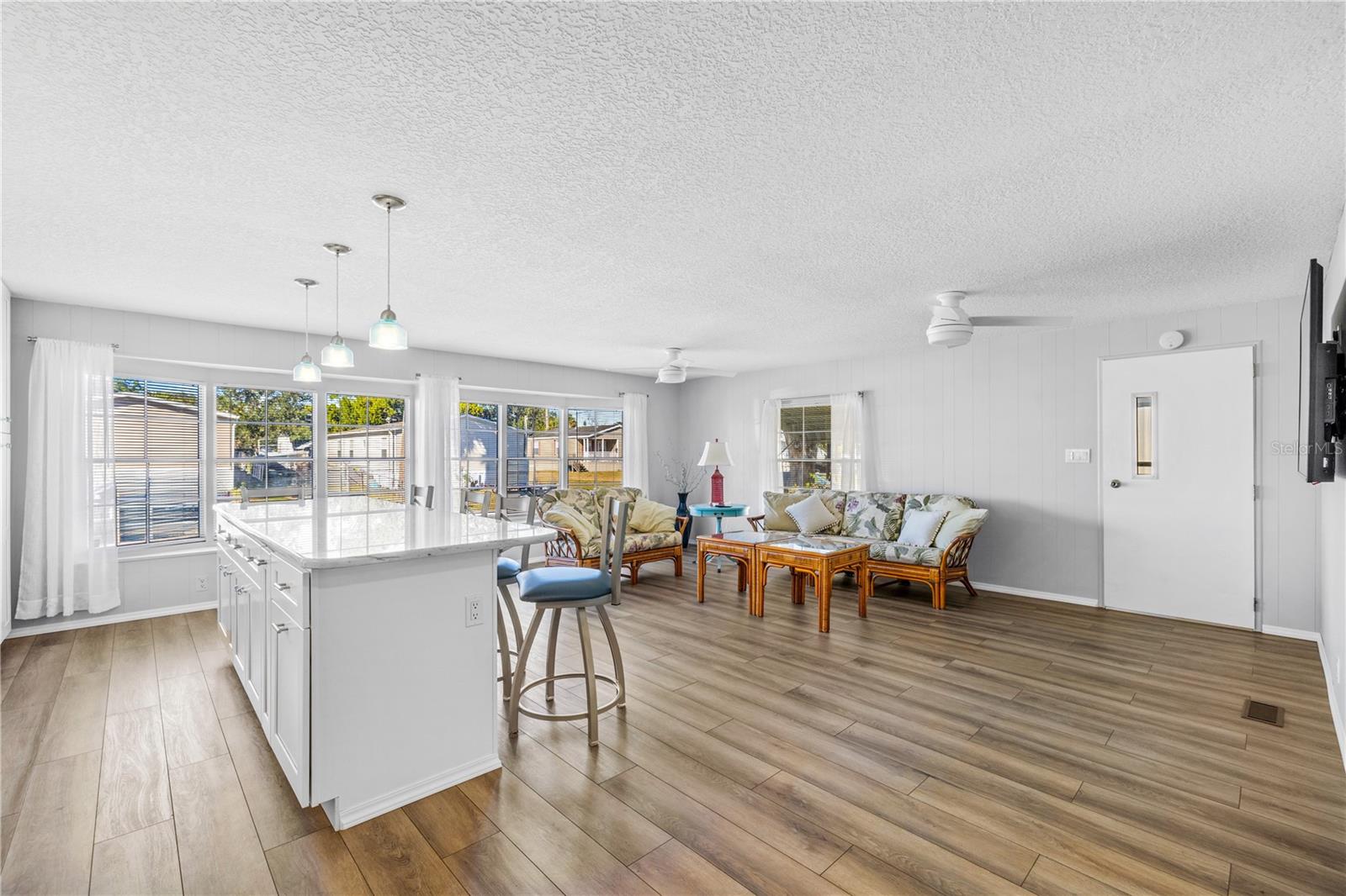 SOUTH WATERFRONT PARK - Residential