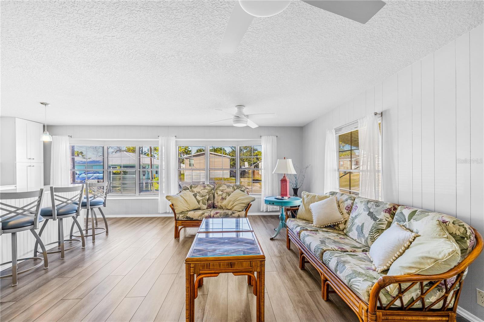 SOUTH WATERFRONT PARK - Residential