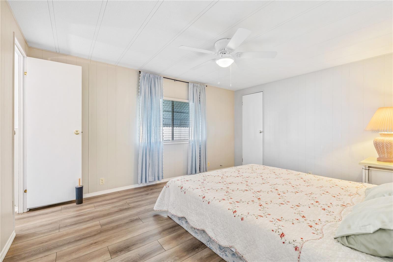 SOUTH WATERFRONT PARK - Residential