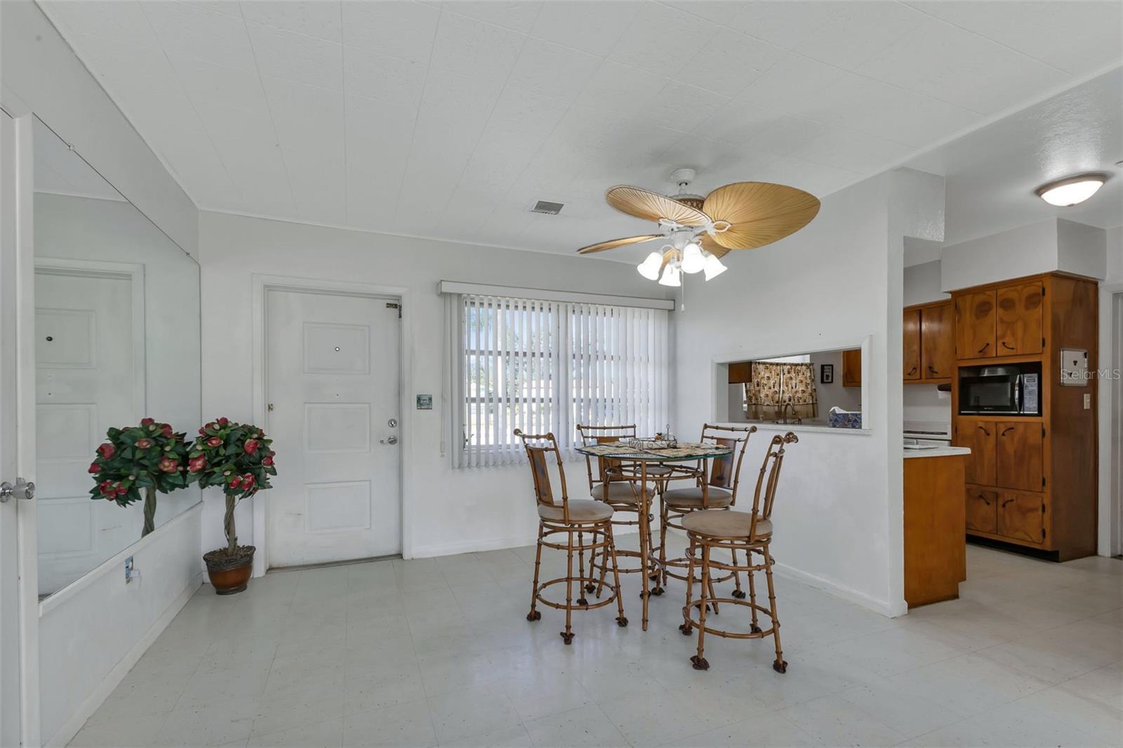 WARM MINERAL SPGS - Residential