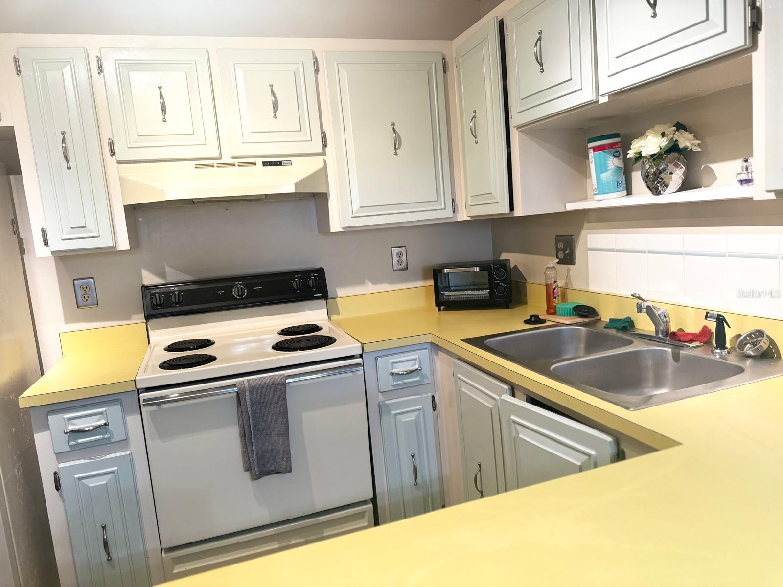 REGENCY PLAZA CONDO - Residential