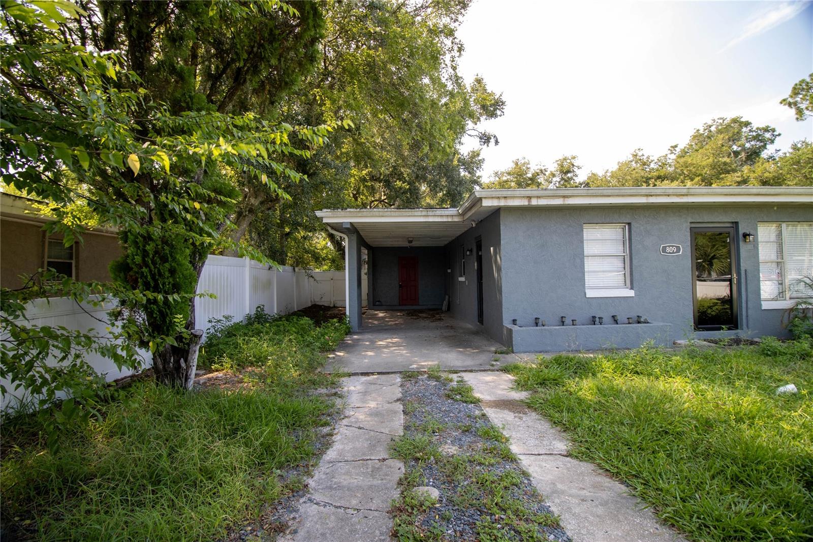 809 MALEY STREET