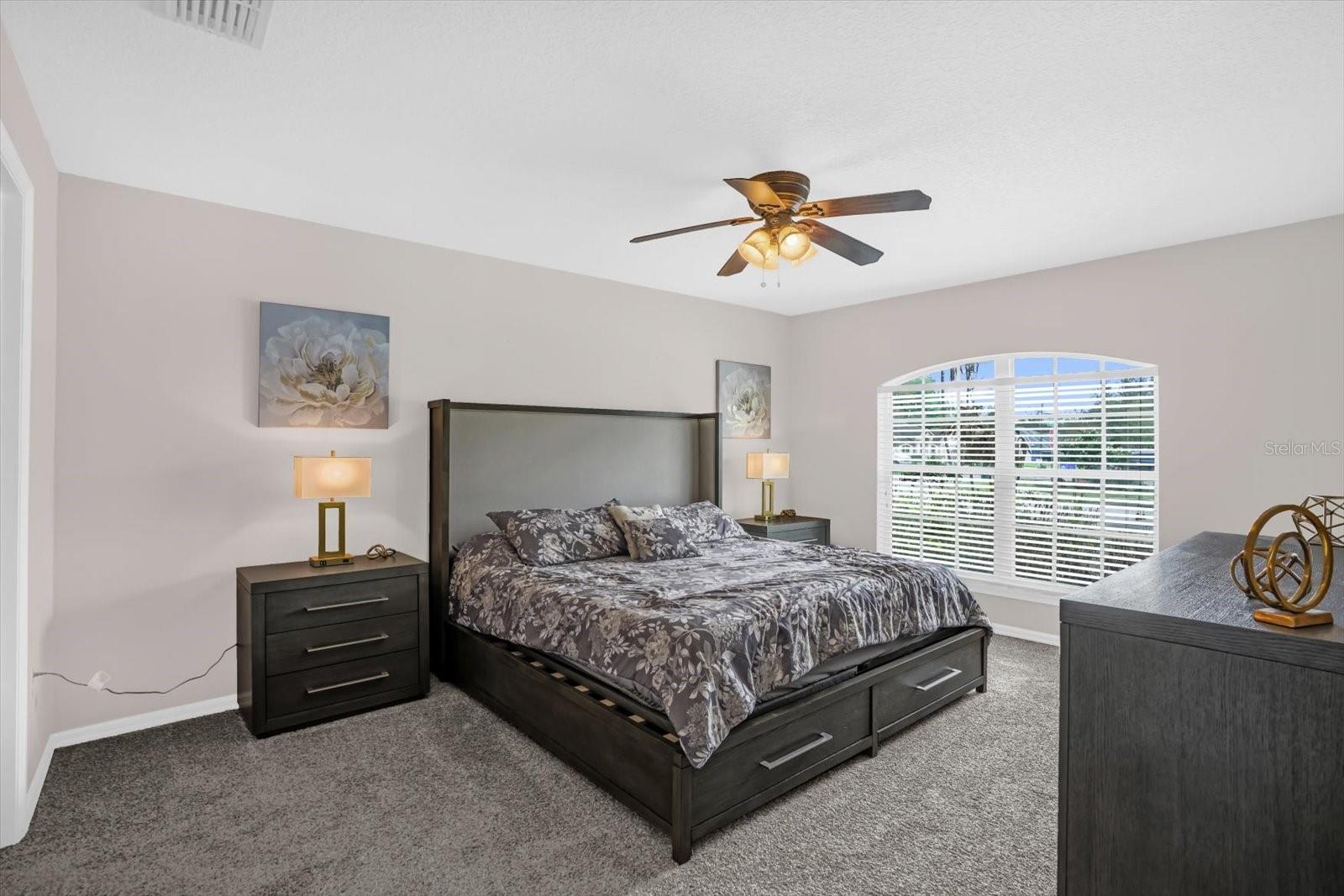 AUTUMN WOODS UNIT 02 - Residential