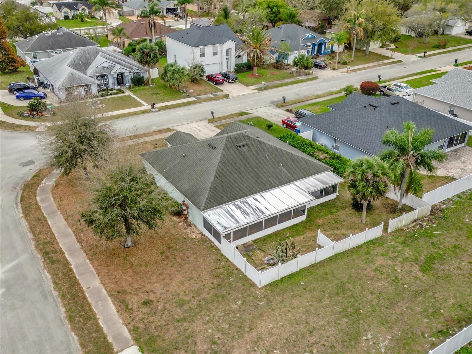 AUTUMN WOODS UNIT 02 - Residential