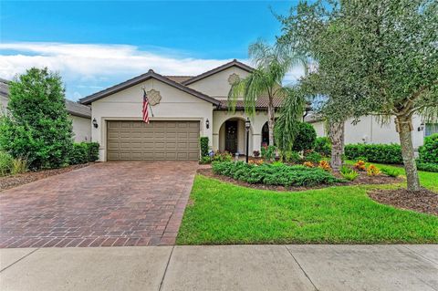 Photo of 7572 Viola Loop, Bradenton, FL 34202 (MLS # A4666076)