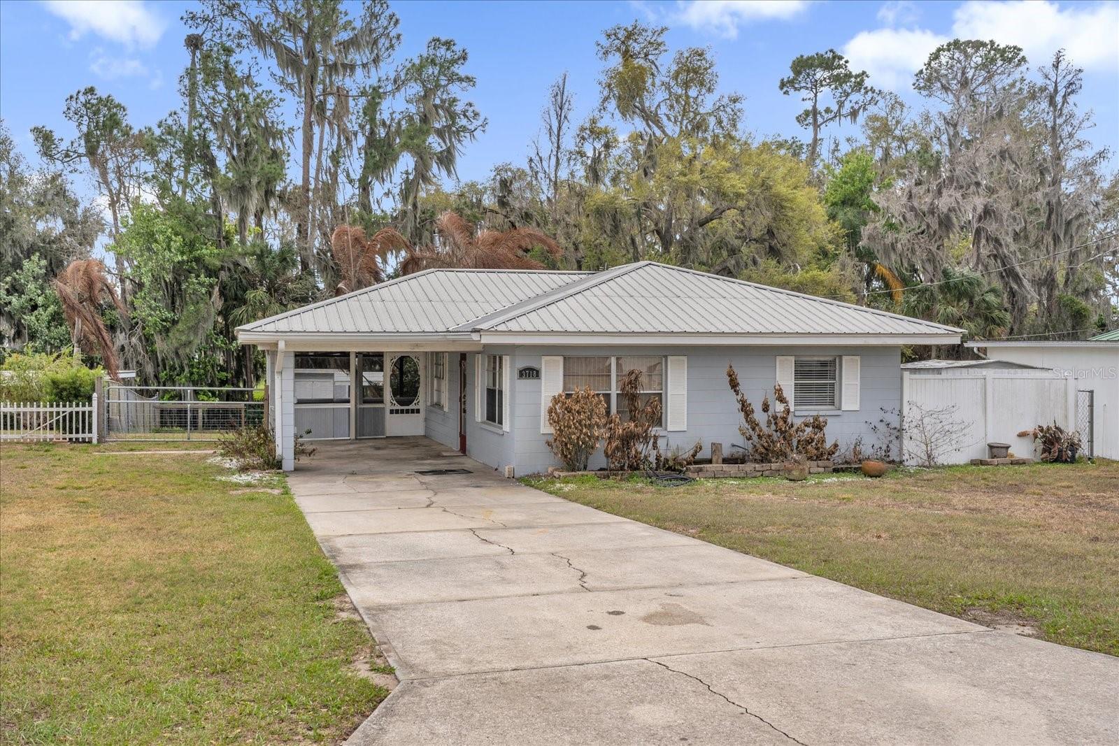 LAKE PIERCE HEIGHTS - Residential