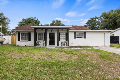 Photo of 3525 Doreen Drive, Lakeland, FL 33810 (MLS # TB8514764)