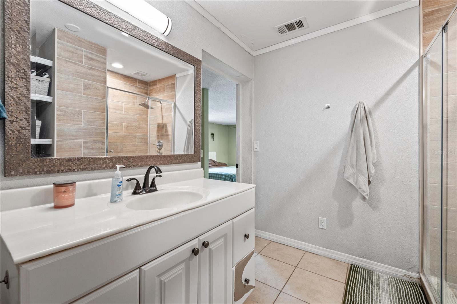 WINSTON HEIGHTS - Residential