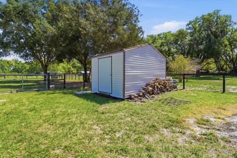 Tiny photo for 1040 SE 162nd Place, Summerfield, FL 34491 (MLS # OM720972)