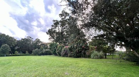 Tiny photo for 1040 SE 162nd Place, Summerfield, FL 34491 (MLS # OM720972)