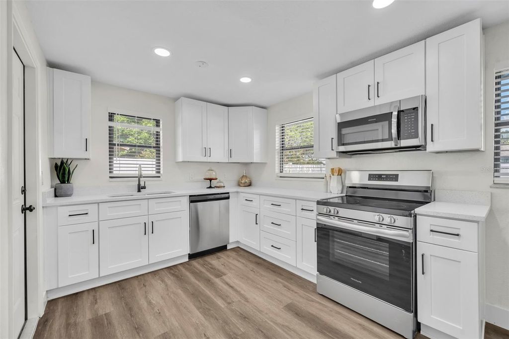 Photo of 109 Scott Drive, Sanford, FL 32771 (MLS # O6409249)