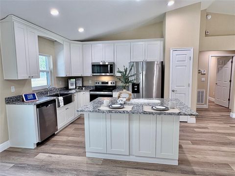 Tiny photo for 9309 SE Highway 42, Summerfield, FL 34491 (MLS # OM716136)