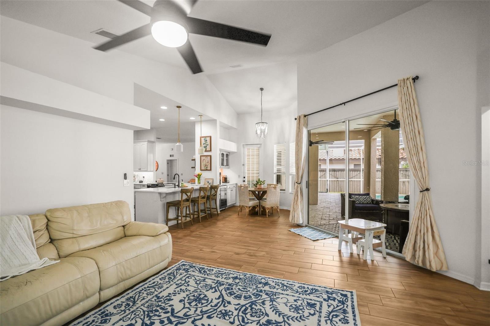 PLACIDO BAYOU - Residential