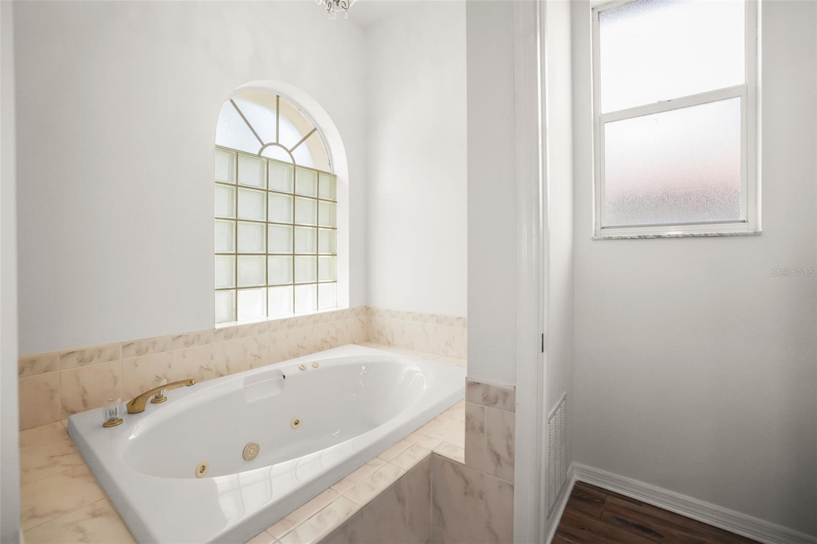 PLACIDO BAYOU - Residential