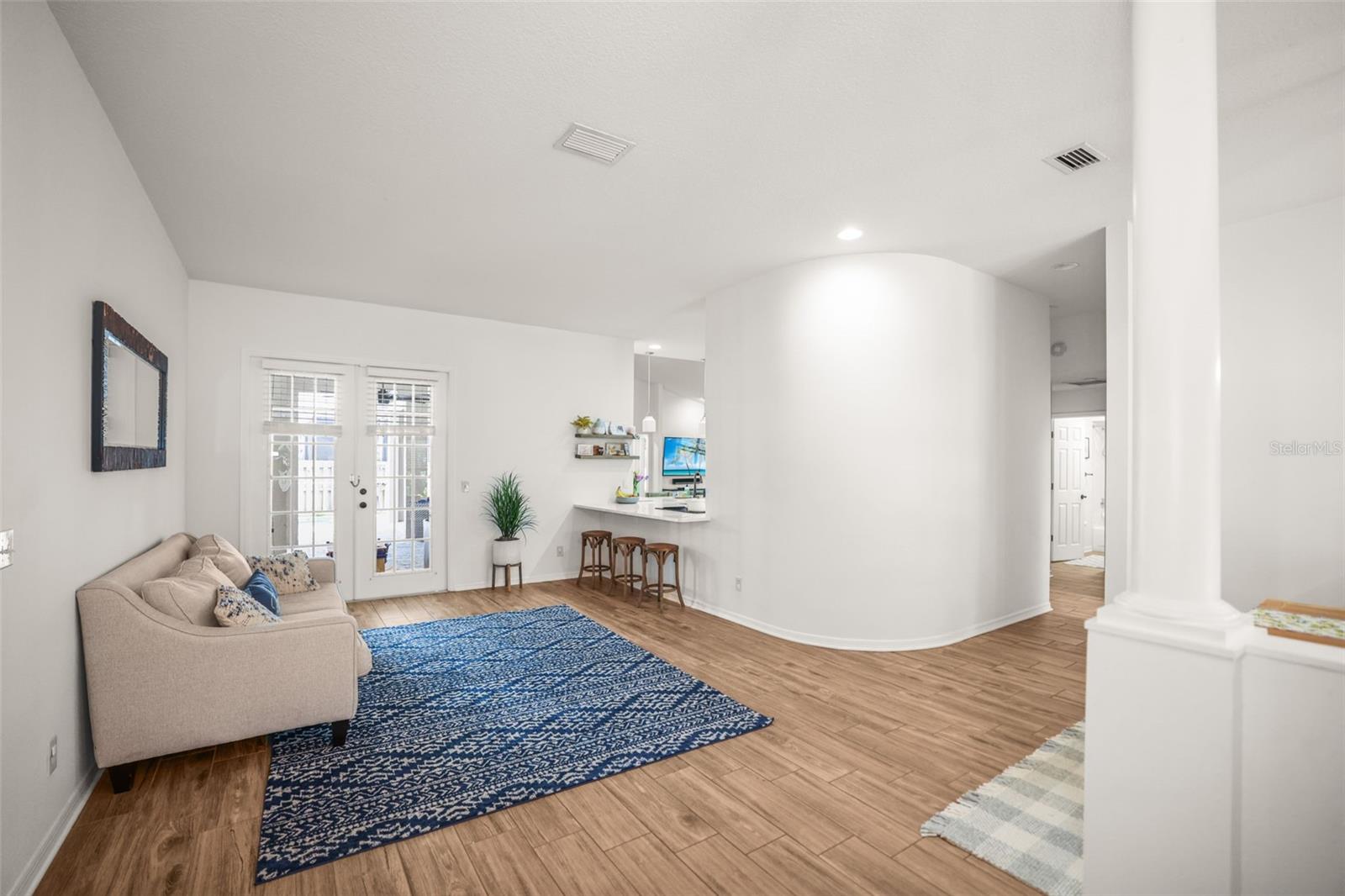 4802 QUEEN PALM TERRACE NE