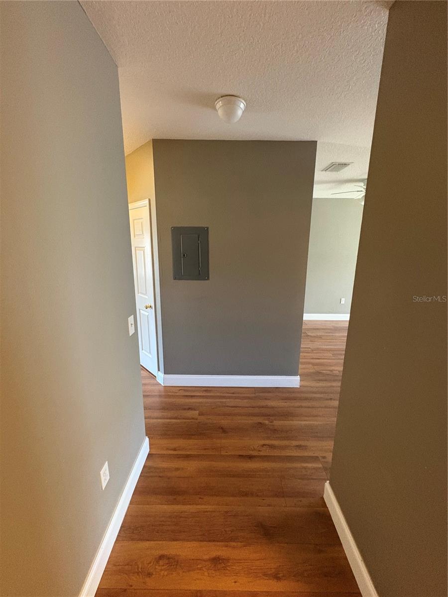 VILLAGES OF BLOOMINGDALE CONDO - Residential Lease