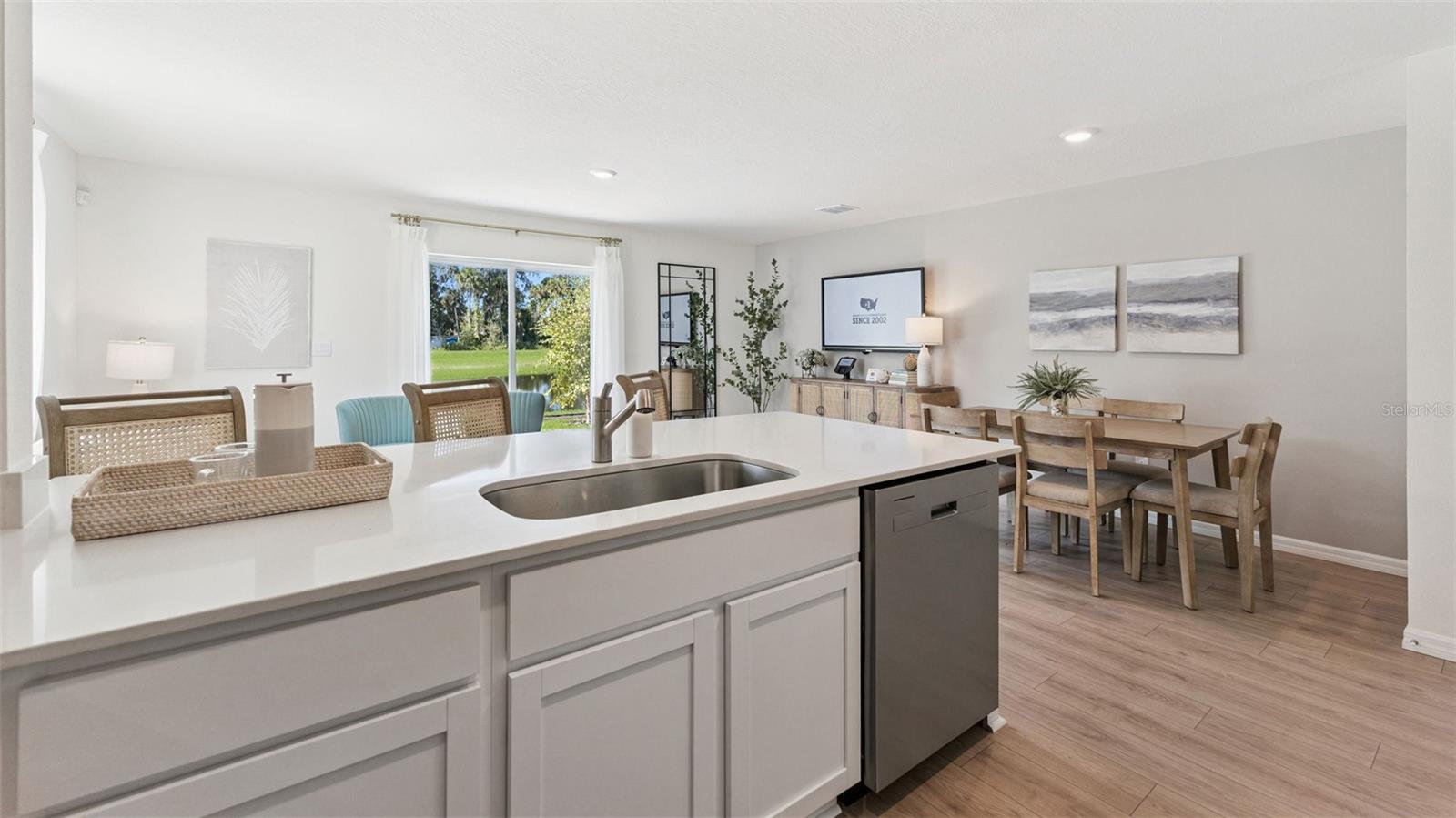 SANDALWOOD - Residential