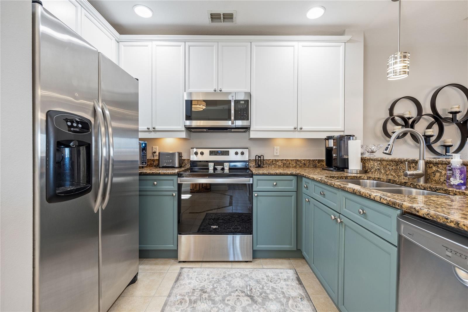 BELLA VIA/PORT CHARLOTTE BLDG - Residential