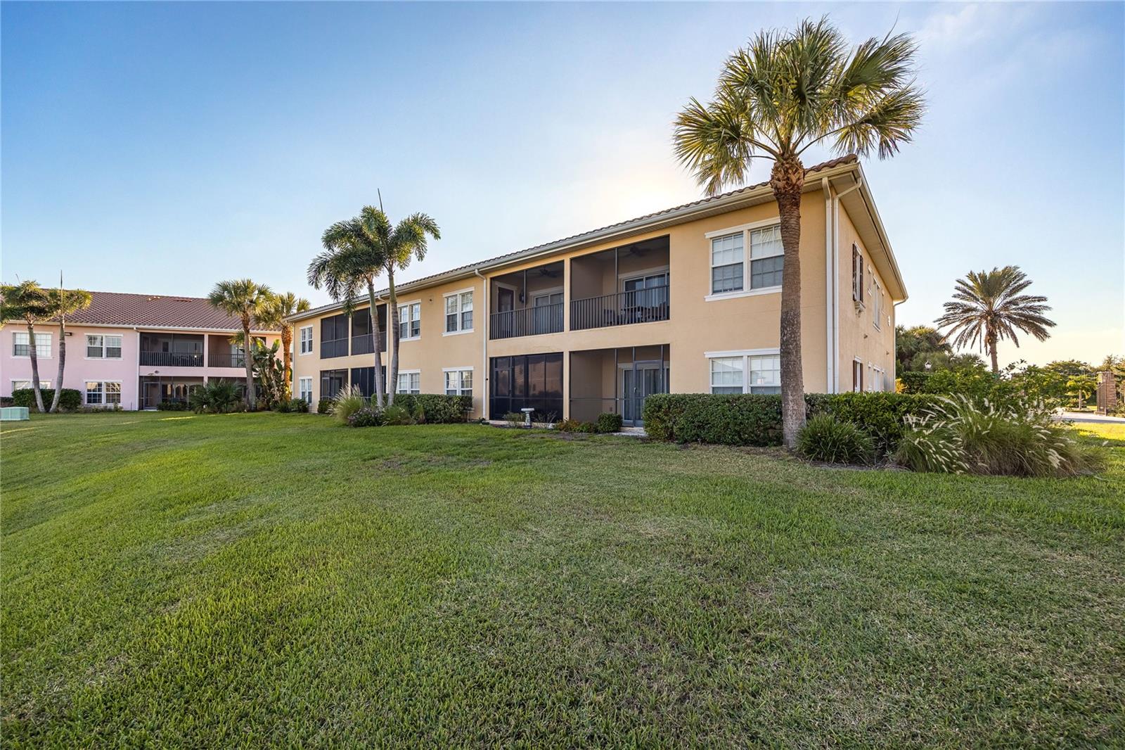 BELLA VIA/PORT CHARLOTTE BLDG - Residential