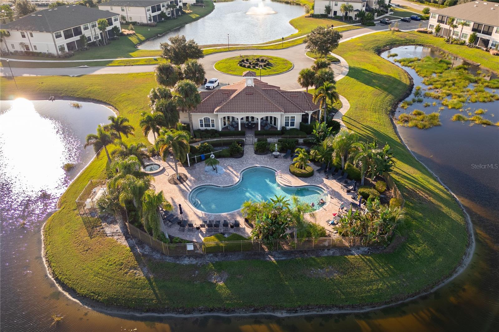 BELLA VIA/PORT CHARLOTTE BLDG - Residential