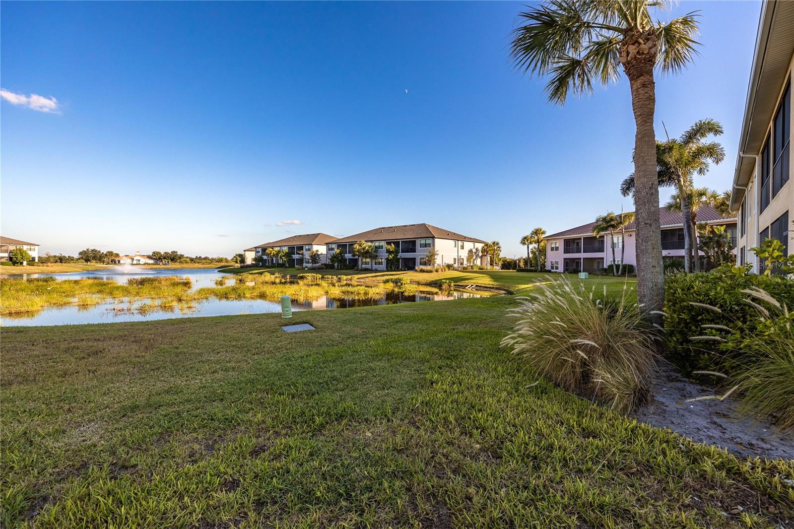 BELLA VIA/PORT CHARLOTTE BLDG - Residential