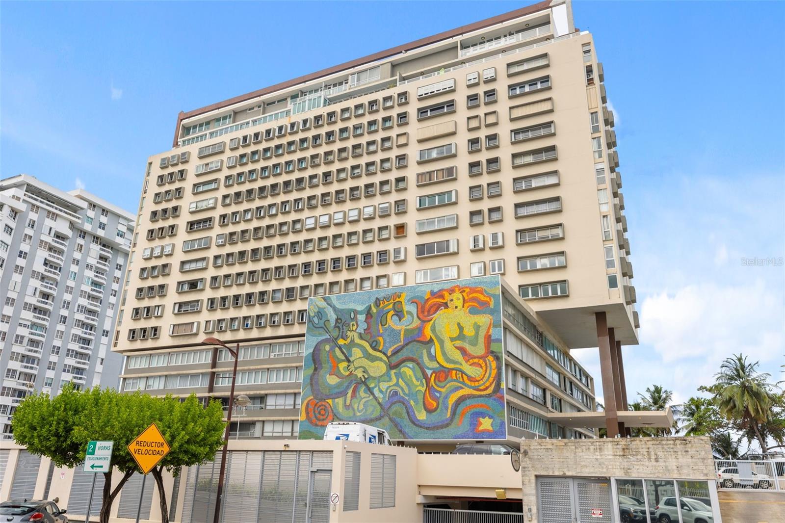3307 AVE ISLA VERDE PH