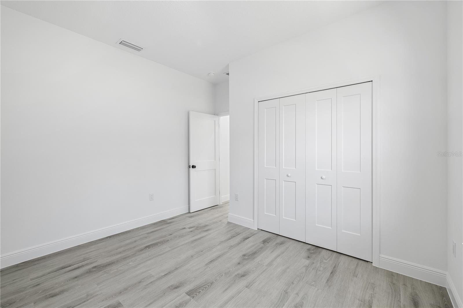 CITRUS SPGS UNIT 04 - Residential