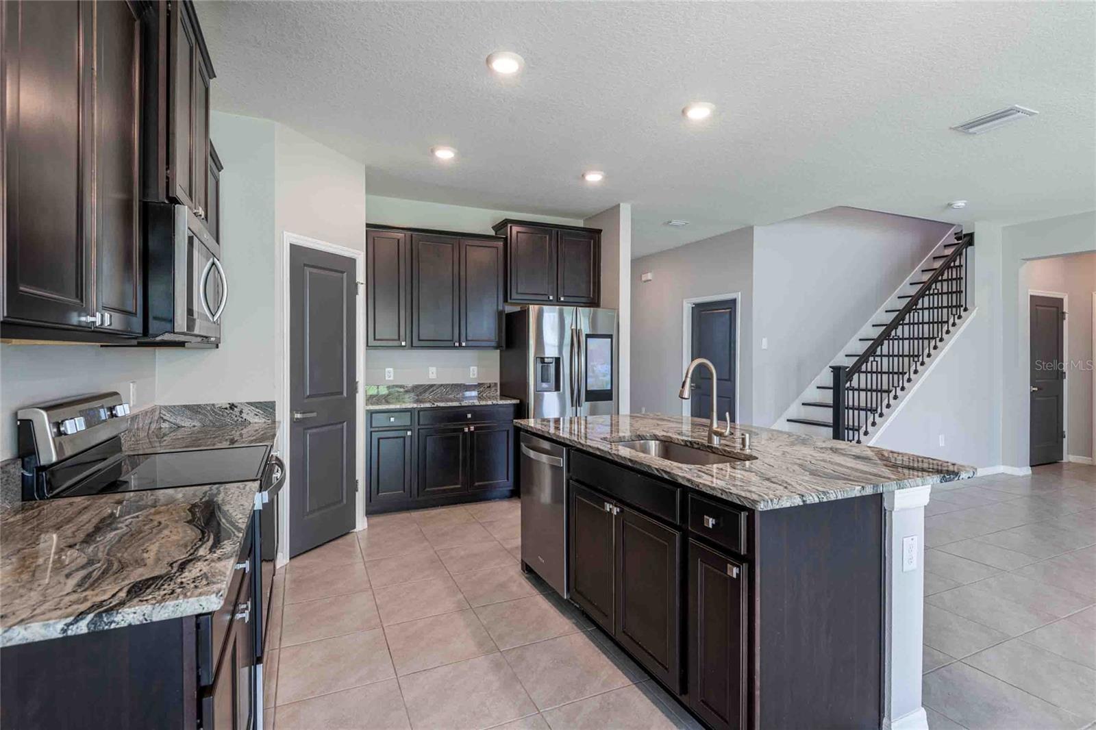 FOREST BROOKE PH 1B - Residential