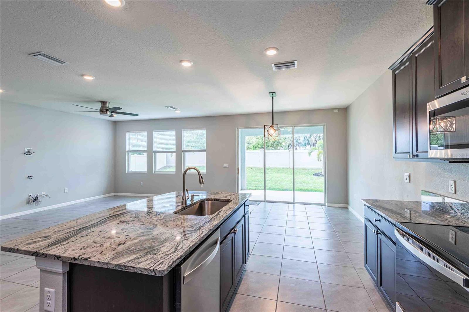 FOREST BROOKE PH 1B - Residential