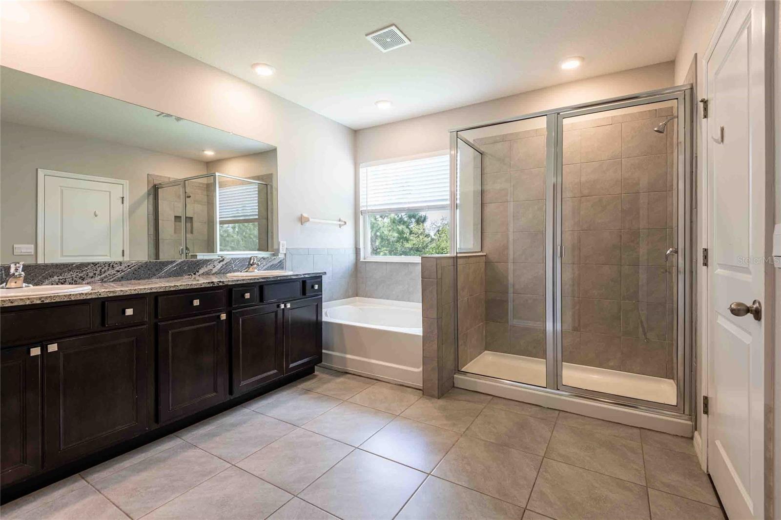 FOREST BROOKE PH 1B - Residential