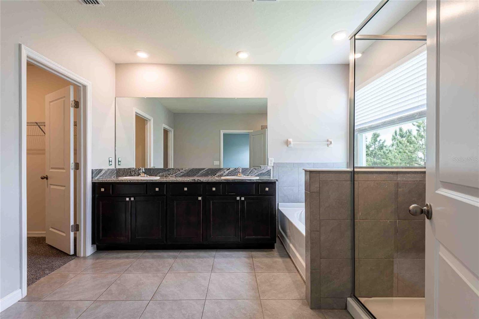 FOREST BROOKE PH 1B - Residential