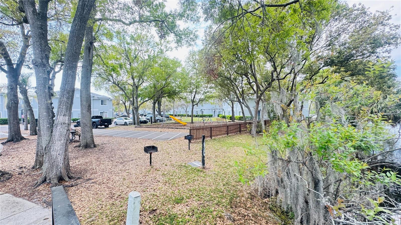 WATERSIDE CONDO III - Residential