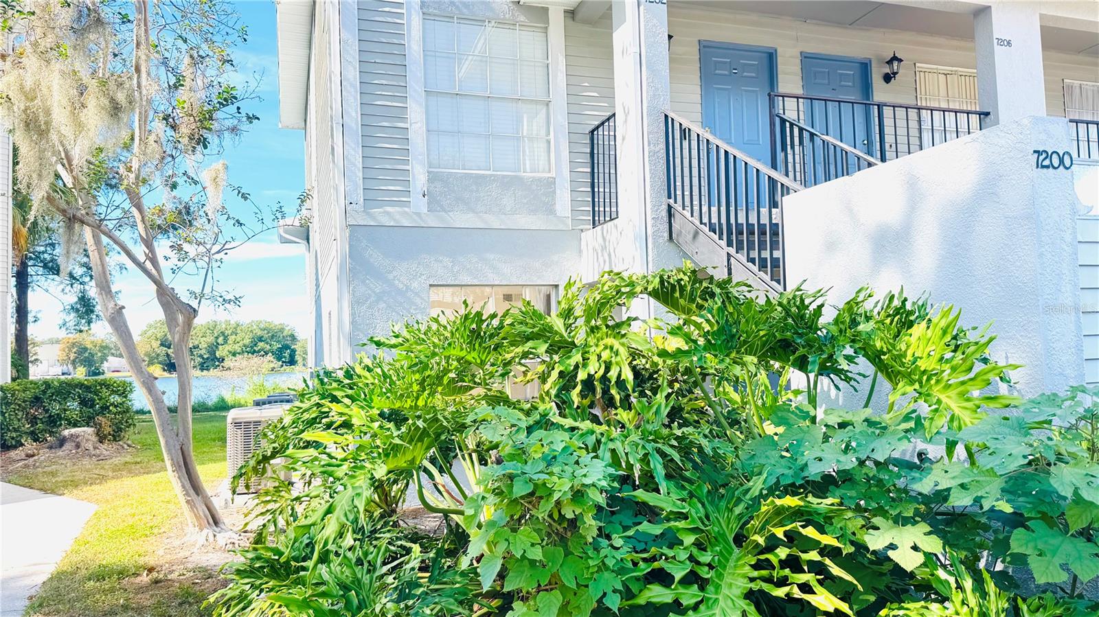 WATERSIDE CONDO III - Residential