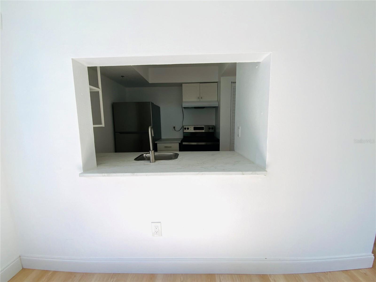 WATERSIDE CONDO III - Residential