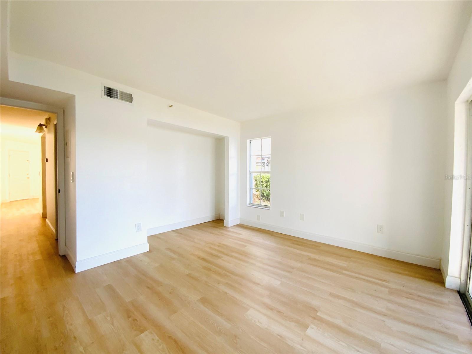 WATERSIDE CONDO III - Residential