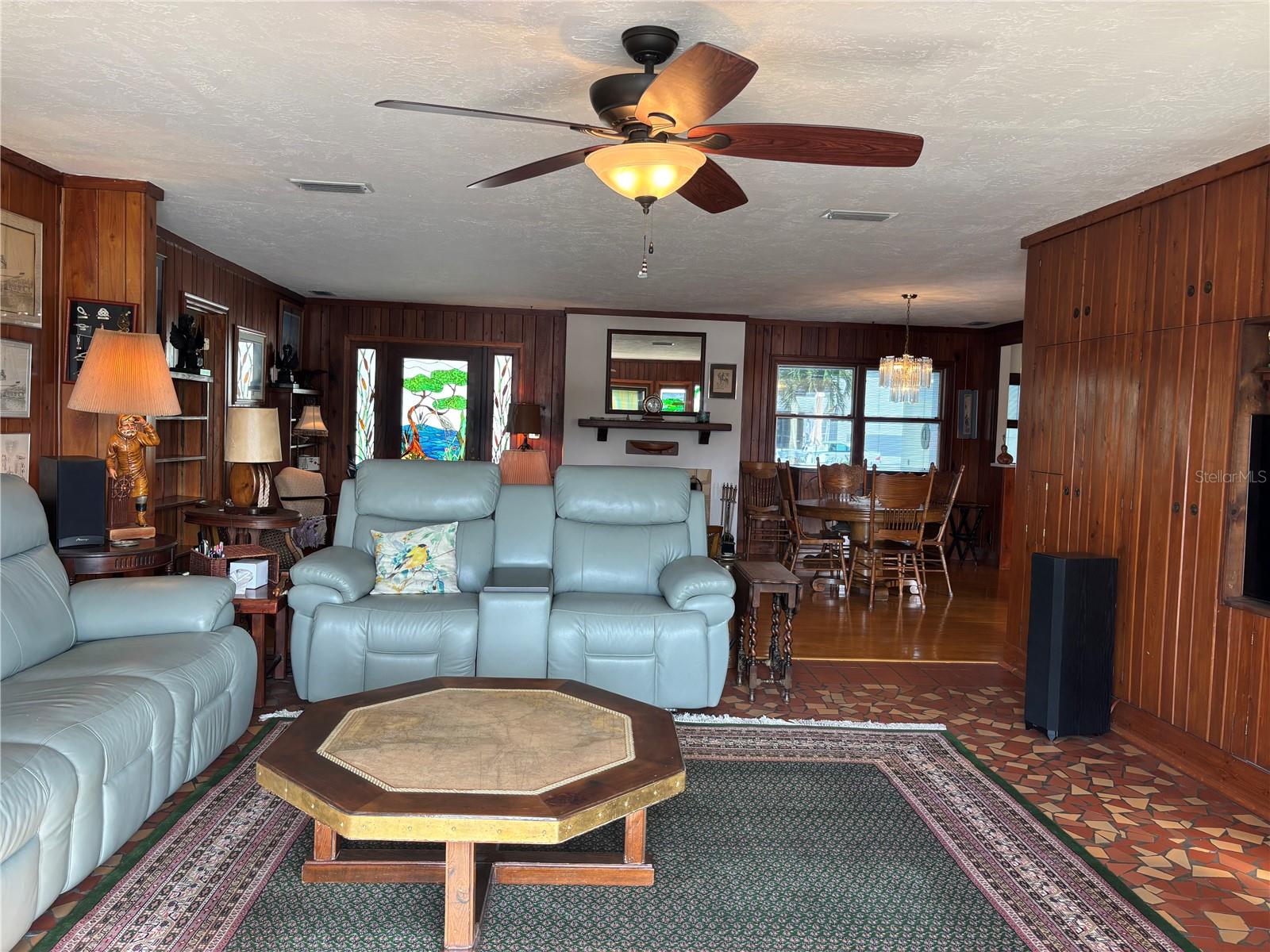 BAYSIDE SUB - Residential