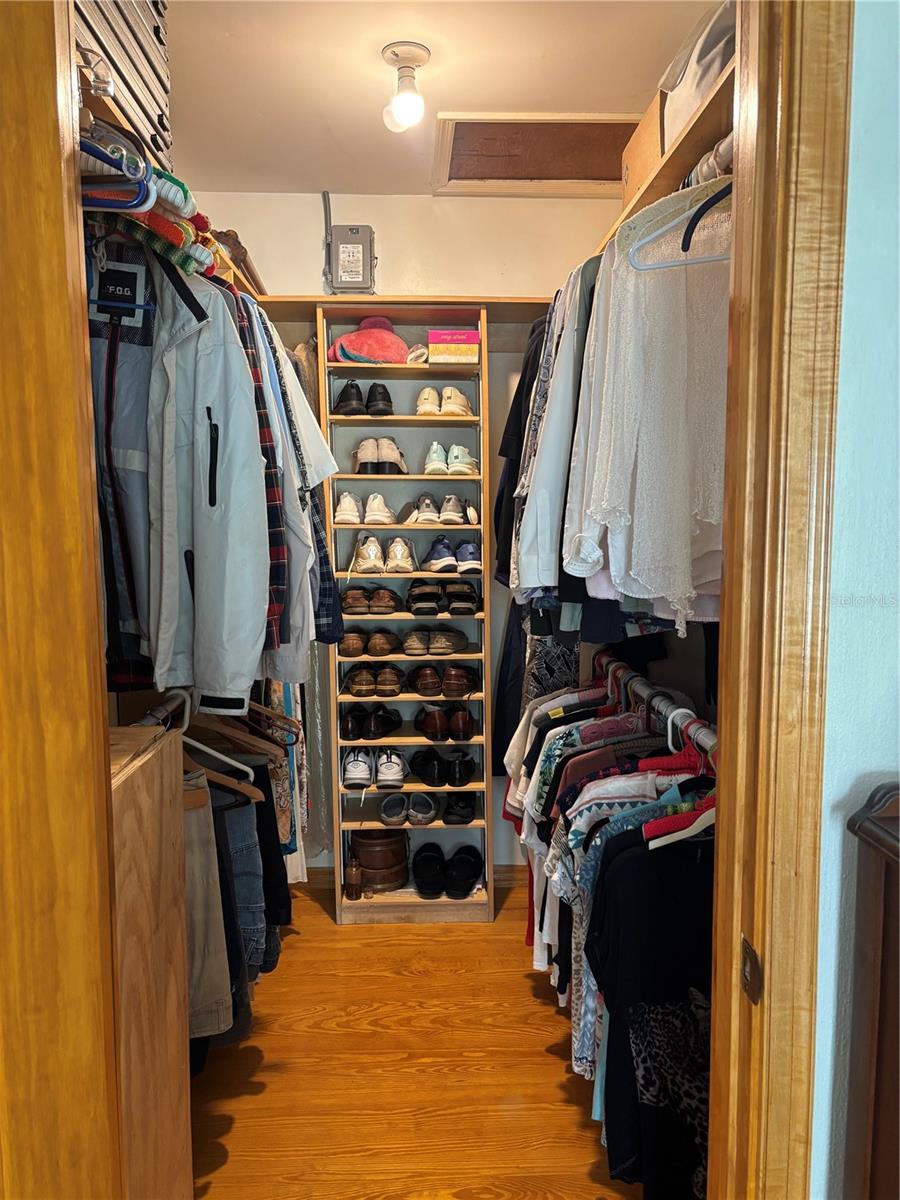 BAYSIDE SUB - Residential