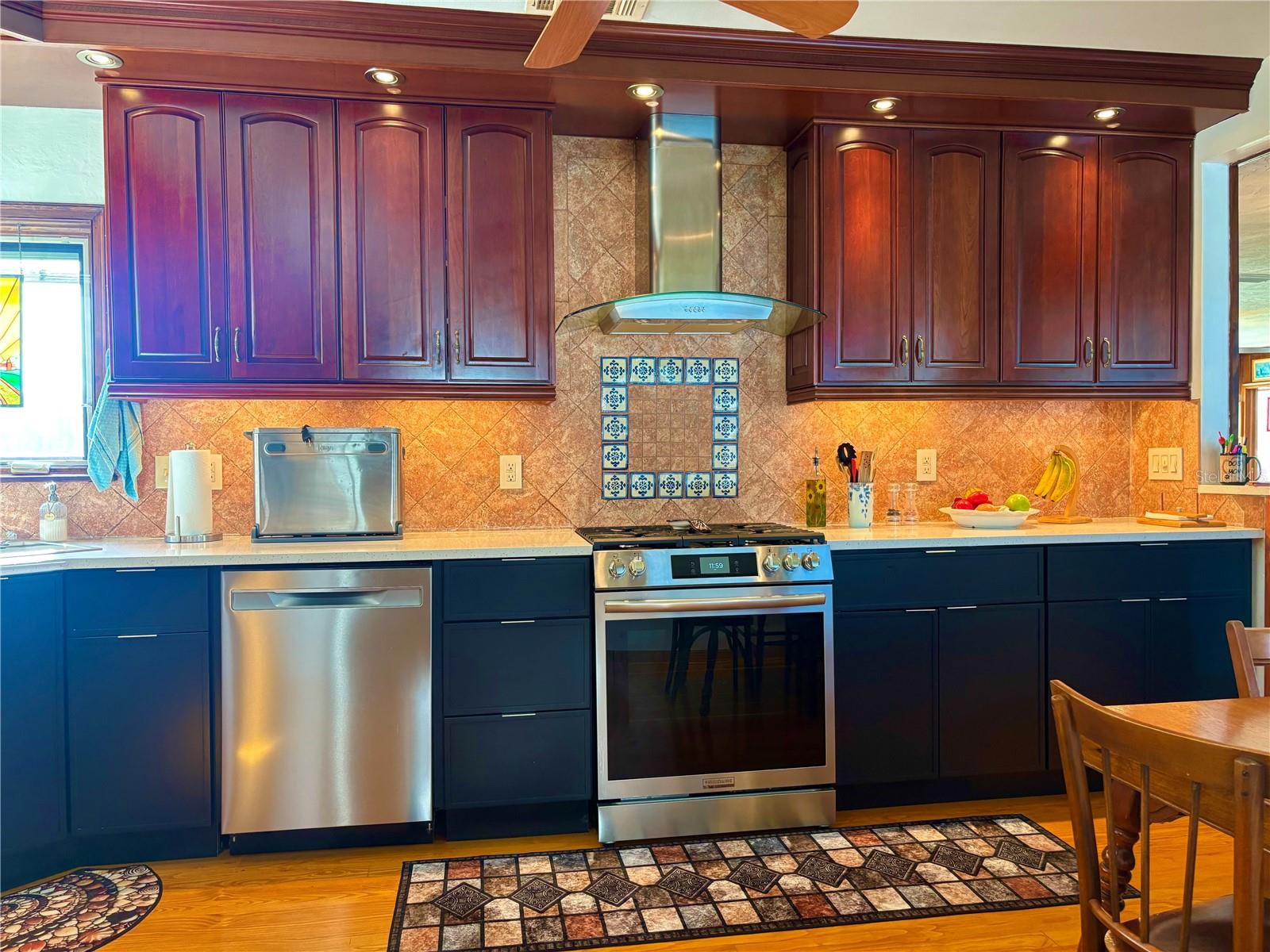 BAYSIDE SUB - Residential