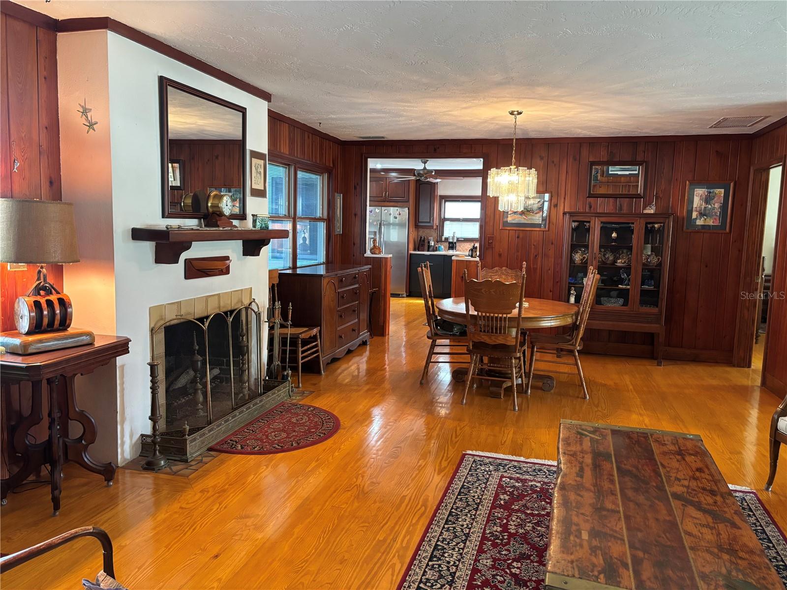 BAYSIDE SUB - Residential